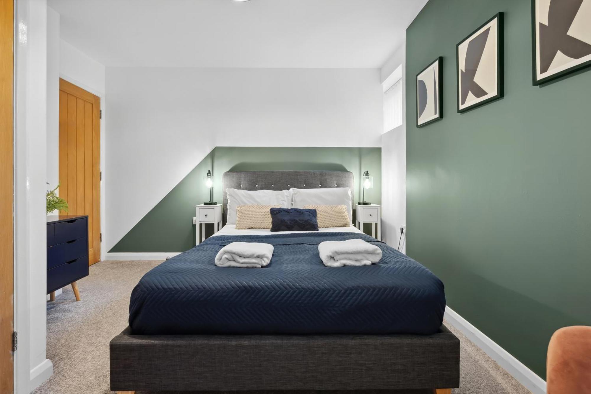 Corinium Lodge - Town Centre Apartment Cirencester Exterior foto