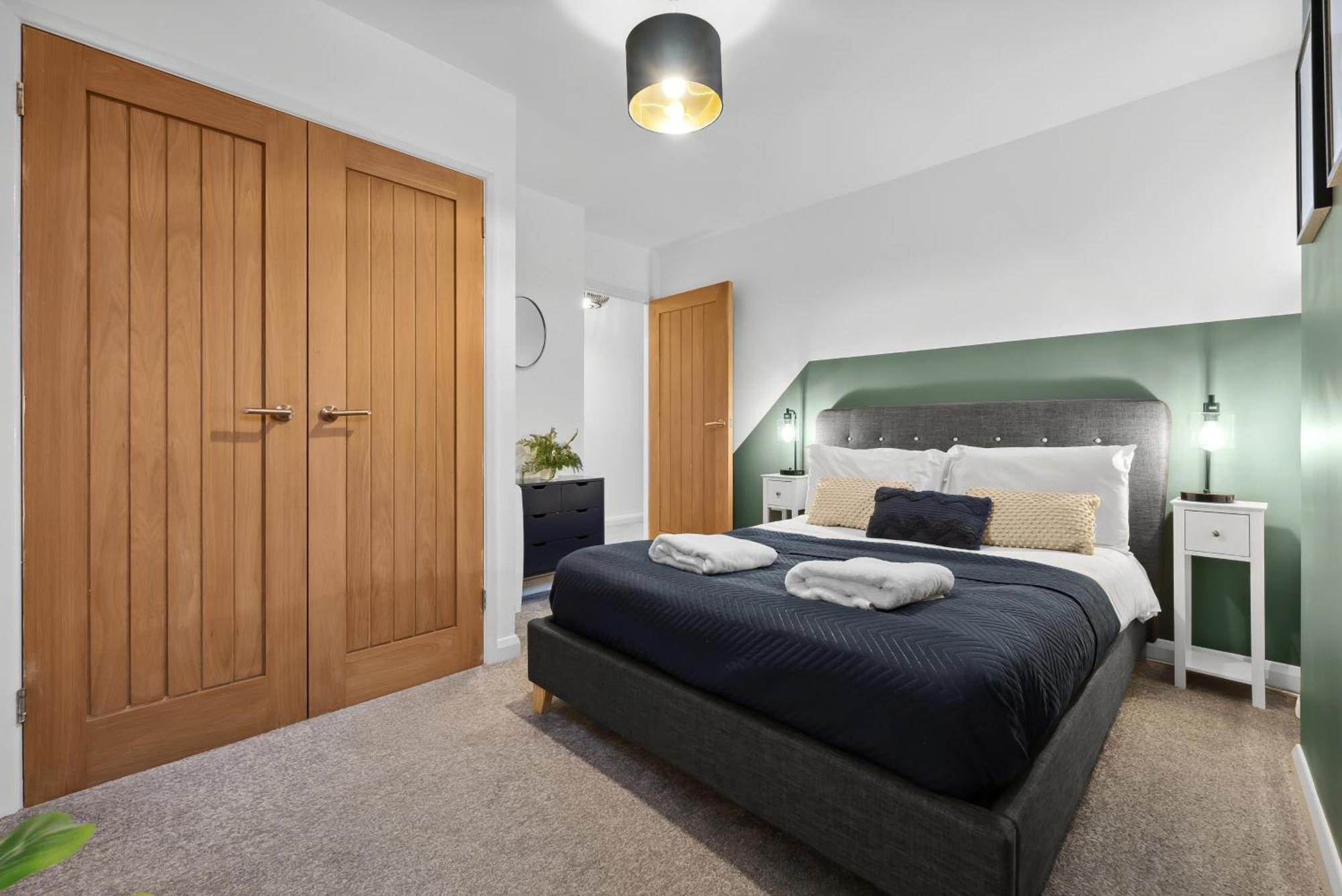 Corinium Lodge - Town Centre Apartment Cirencester Exterior foto
